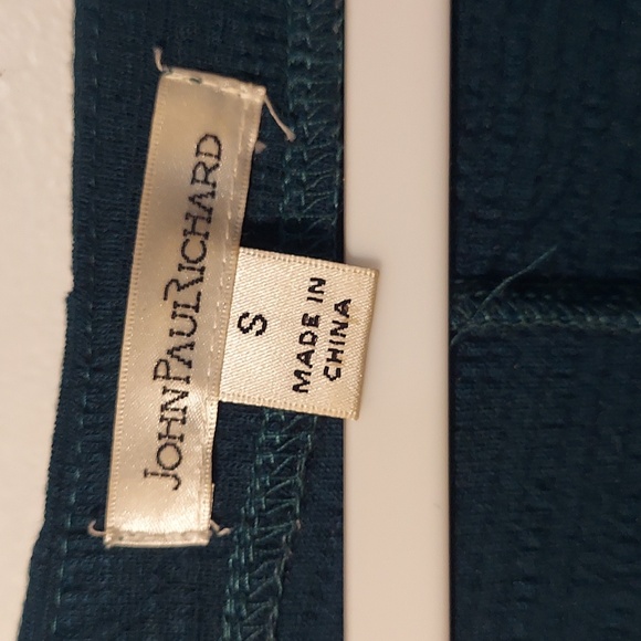 NWOT Applique Detail Asymmetric Tunic - Picture 5 of 6